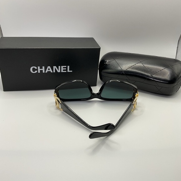 CHANEL Black and Gold Classic Sunglasses main image 7